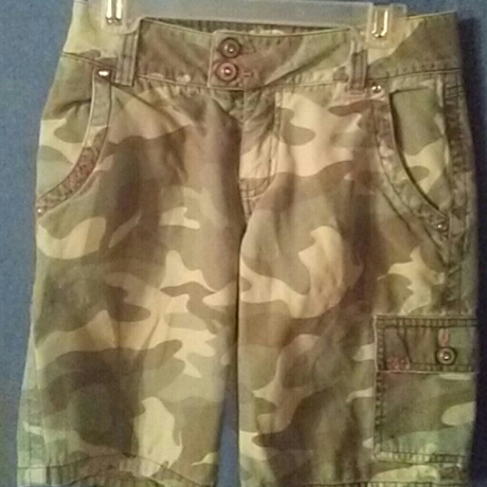 Limited too girls camo shorts